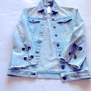 Women denim jacket